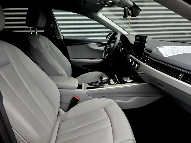 Audi A5 view 14