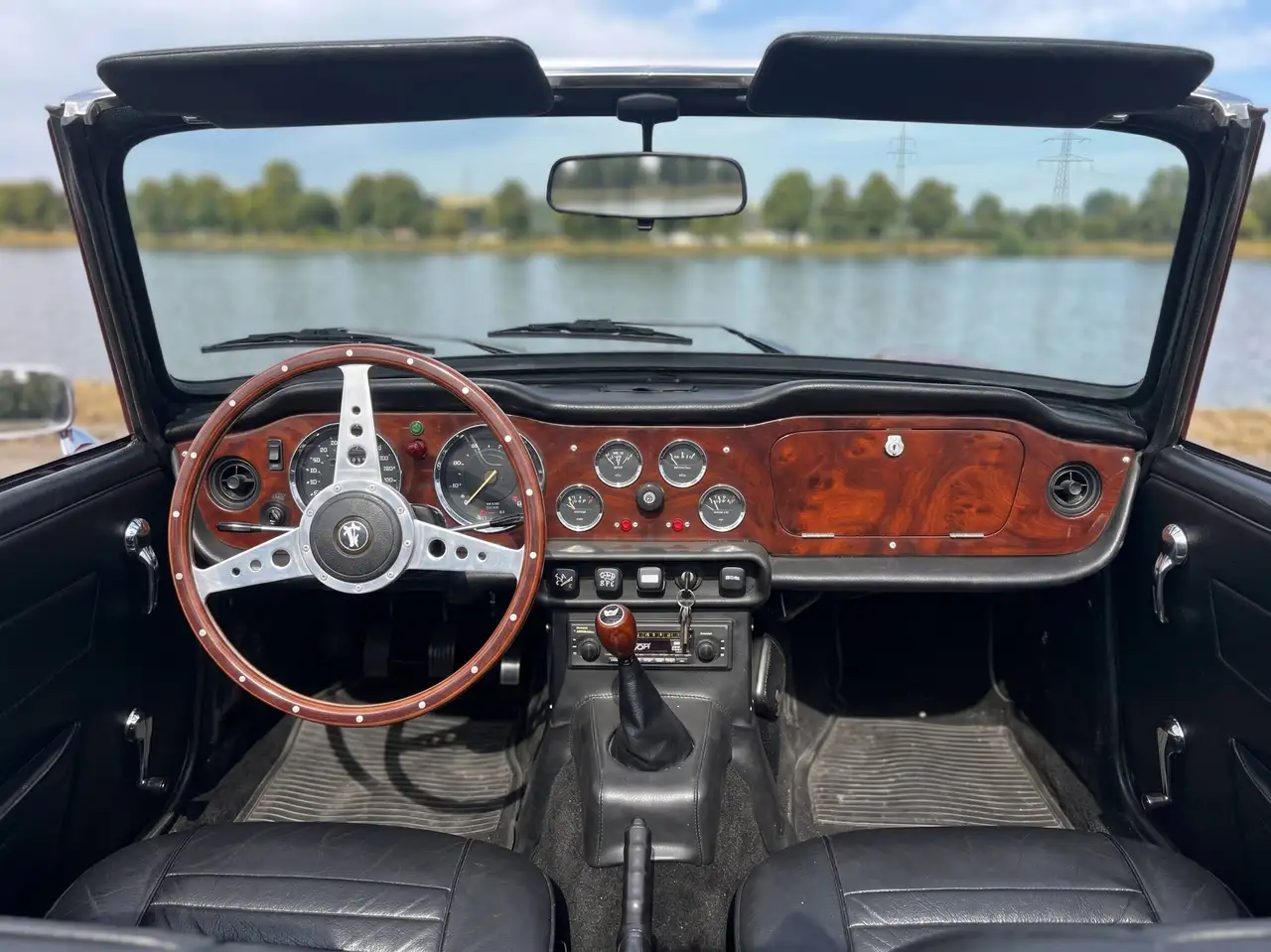 Triumph TR6, foto 6