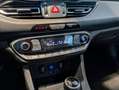 Hyundai i30 CRDi Aut*Kamera*CarPlay*Sitzheizung*Tempomat Schwarz - thumbnail 14