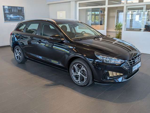 Imagine Hyundai i30 CRDi Aut*Kamera*CarPlay*Sitzheizung*Tempomat