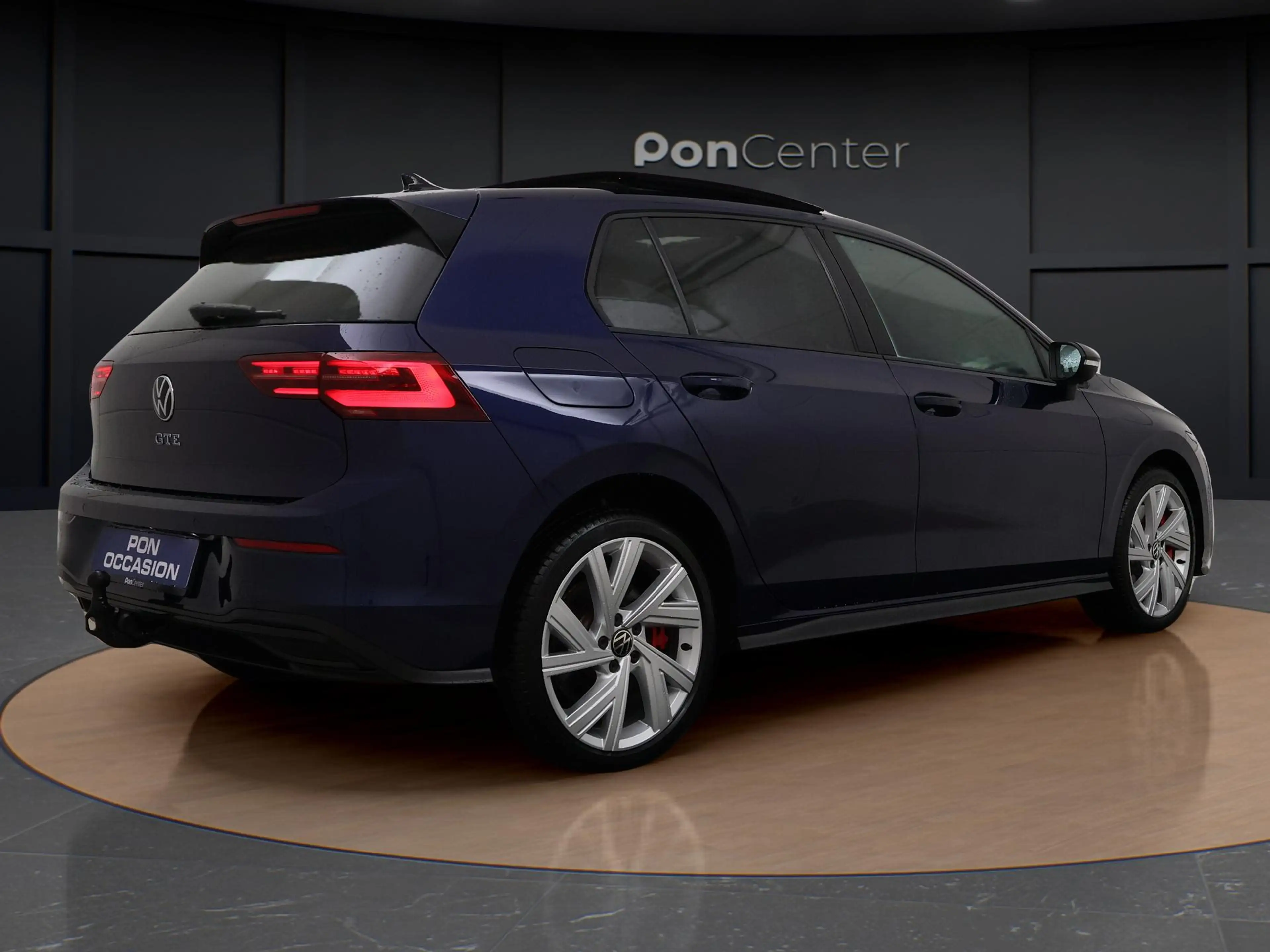 Volkswagen Golf GTE 1.4 eHybrid | Pano Dak | Trekhaak | Head-up Displa — photo 5