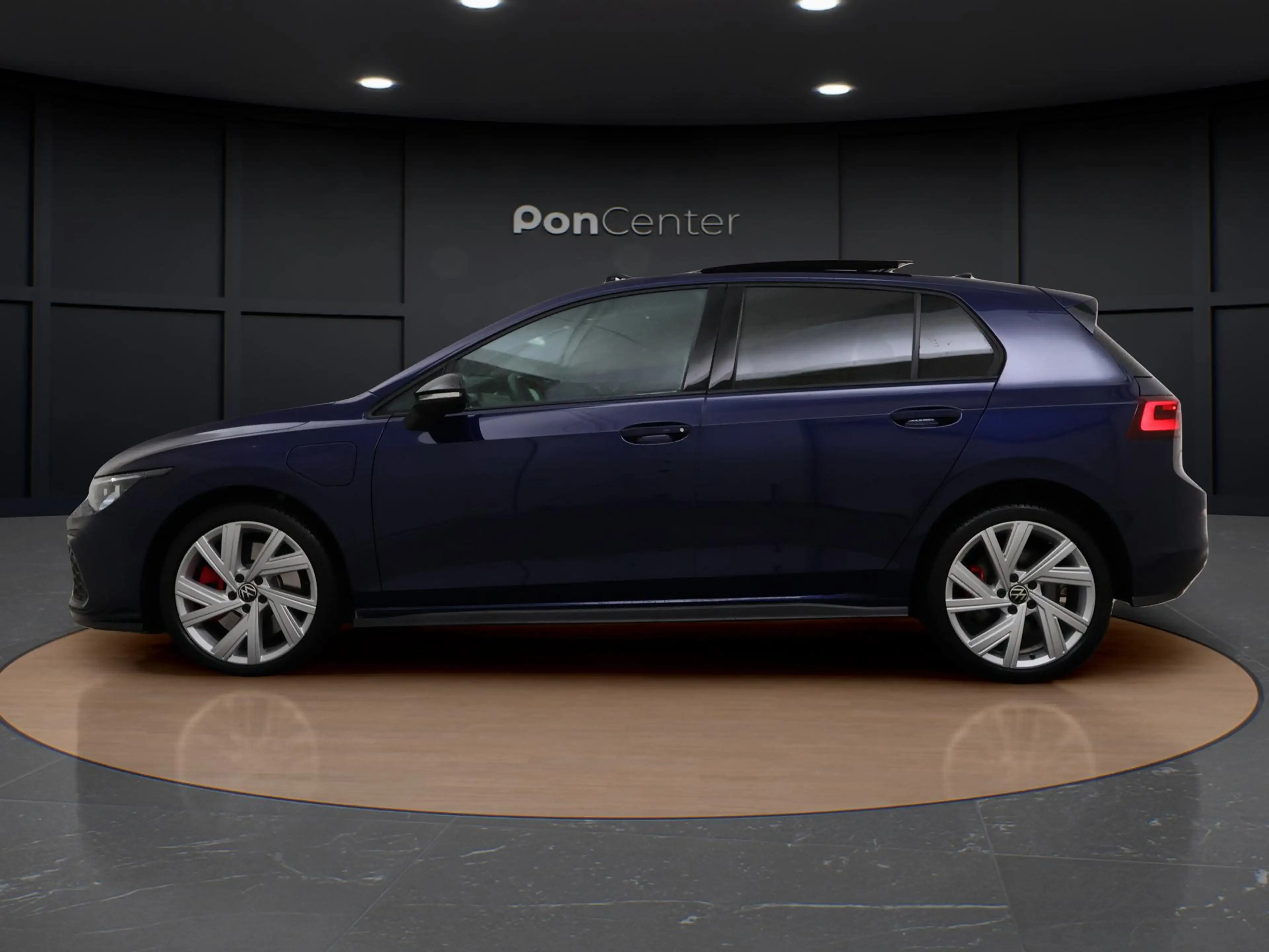 Volkswagen Golf GTE 1.4 eHybrid | Pano Dak | Trekhaak | Head-up Displa — photo 6