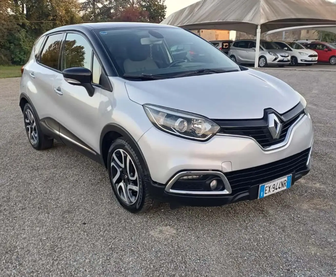 Renault Captur Captur I 2013 1.5 dci energy R-Link 90cv edc Gris - 1