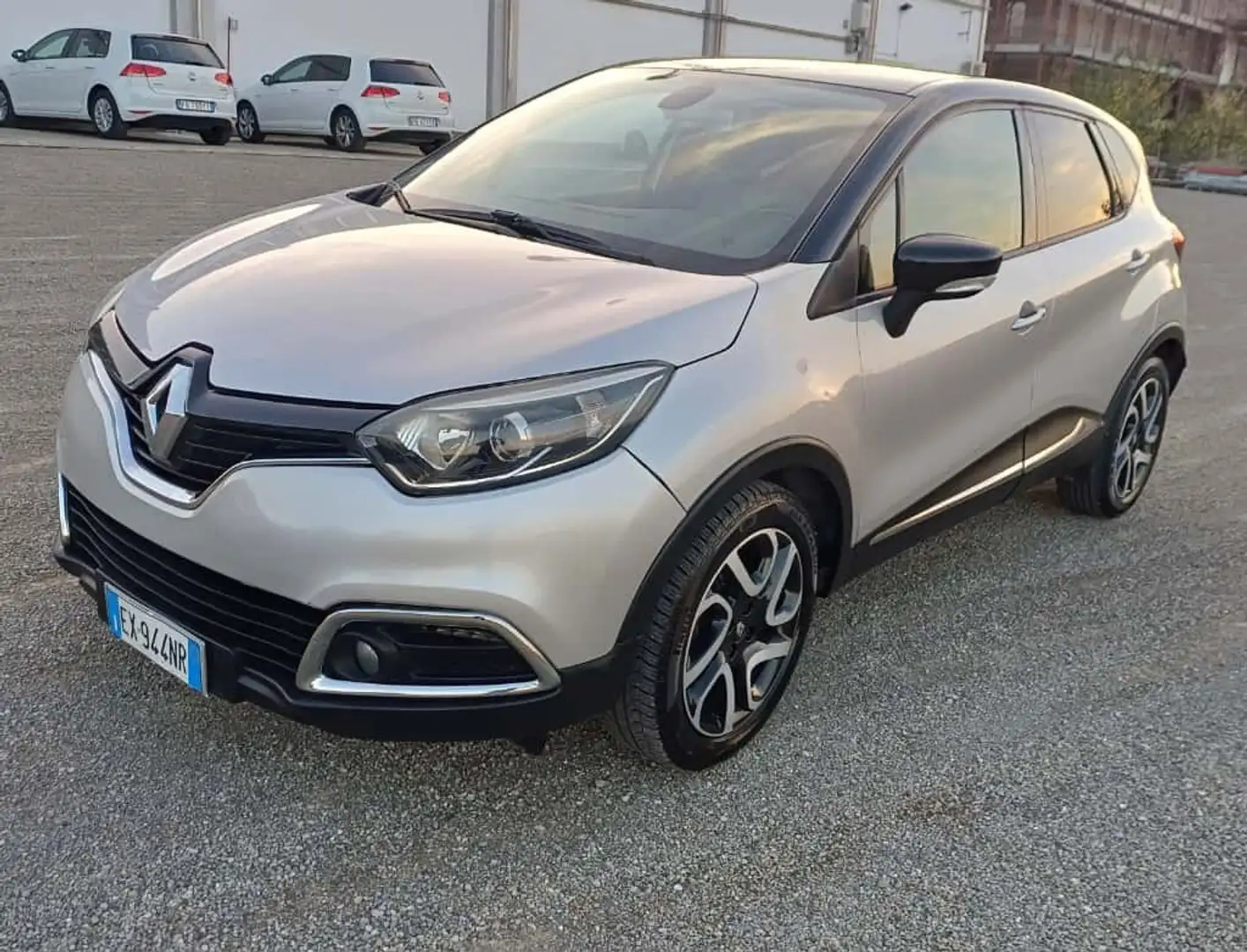 Renault Captur Captur I 2013 1.5 dci energy R-Link 90cv edc Gris - 2