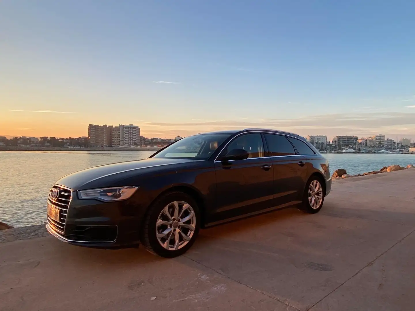 Audi A6 Avant 2.0TDI Advanced edition S-T 140kW(4.75) - 1