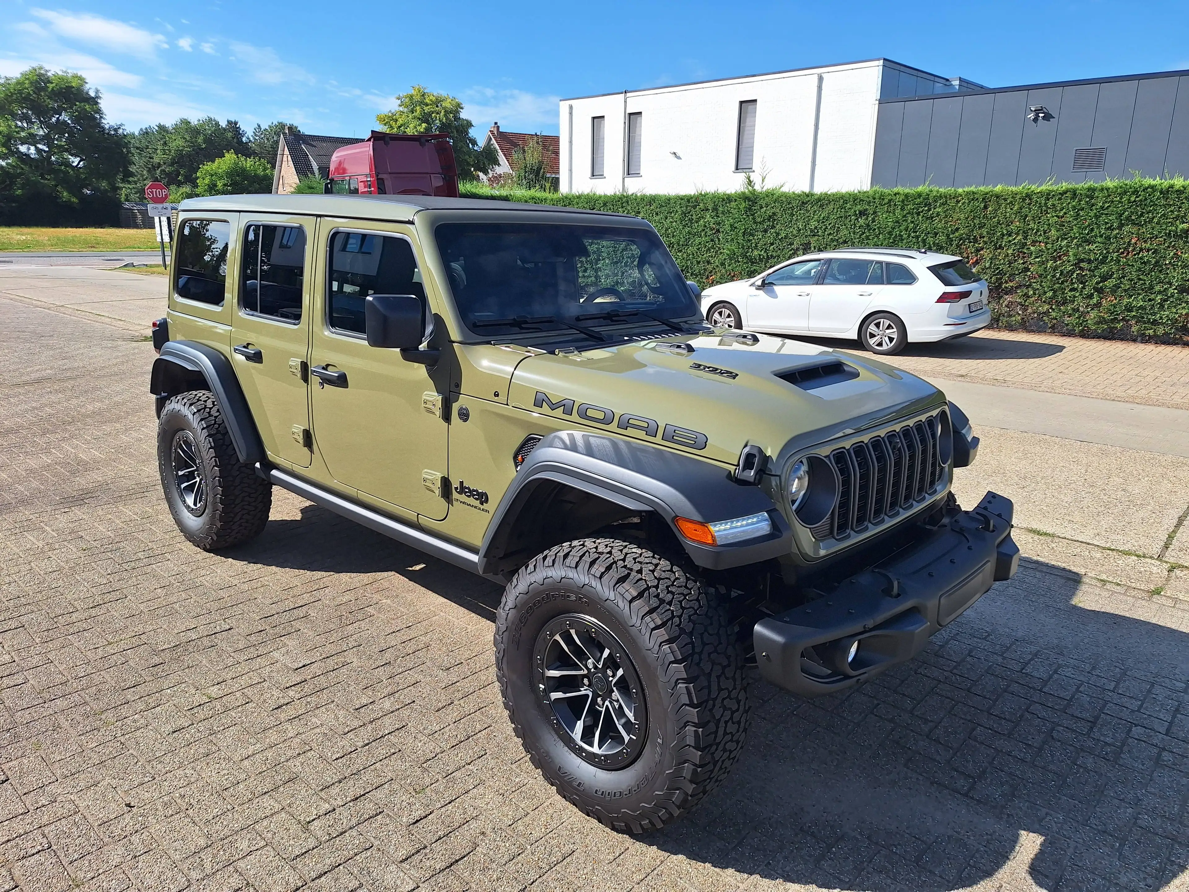 Jeep Wrangler MOAB 392 6.4 HEMI — photo 3
