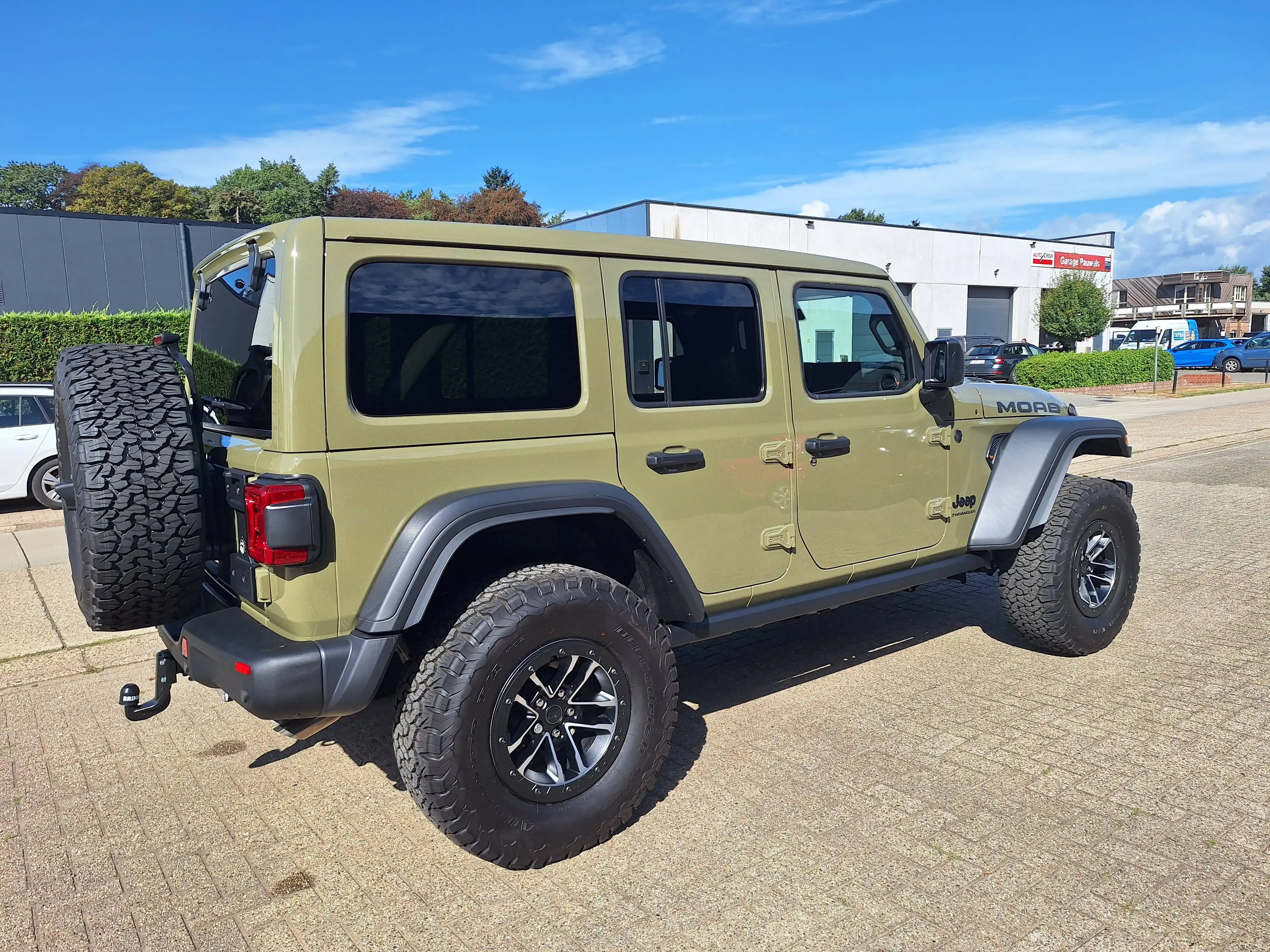 Jeep Wrangler MOAB 392 6.4 HEMI — photo 2