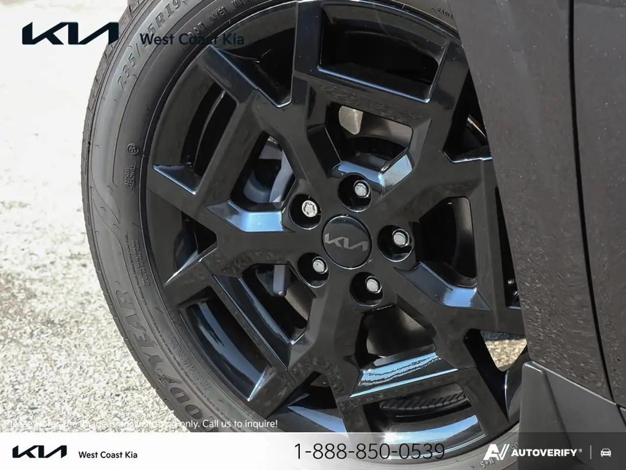 Kia Carnival снимка Kia Carnival