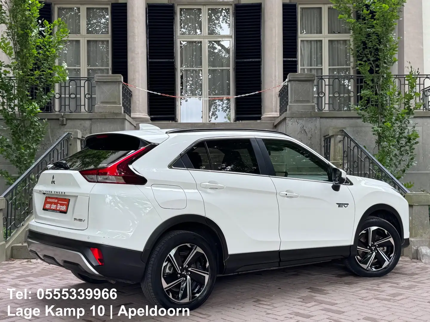 Mitsubishi Eclipse Cross 2.4 PHEV Intense+ Navi Xenon Leder Camera Keyless Wit - 2