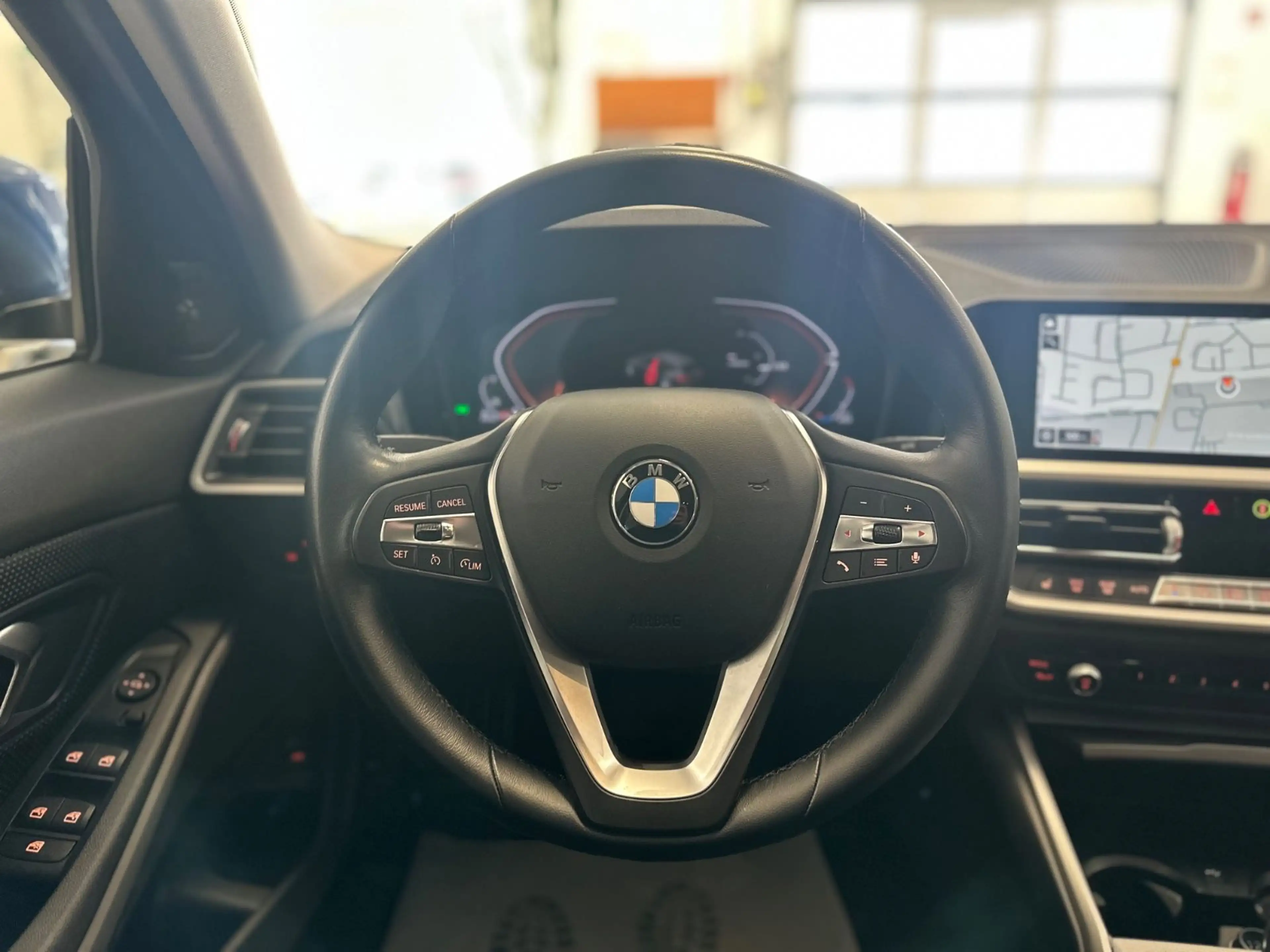 BMW 320 d Aut/Navi/Sitzheizung/Tempomat/Harman&Kardon — photo 15