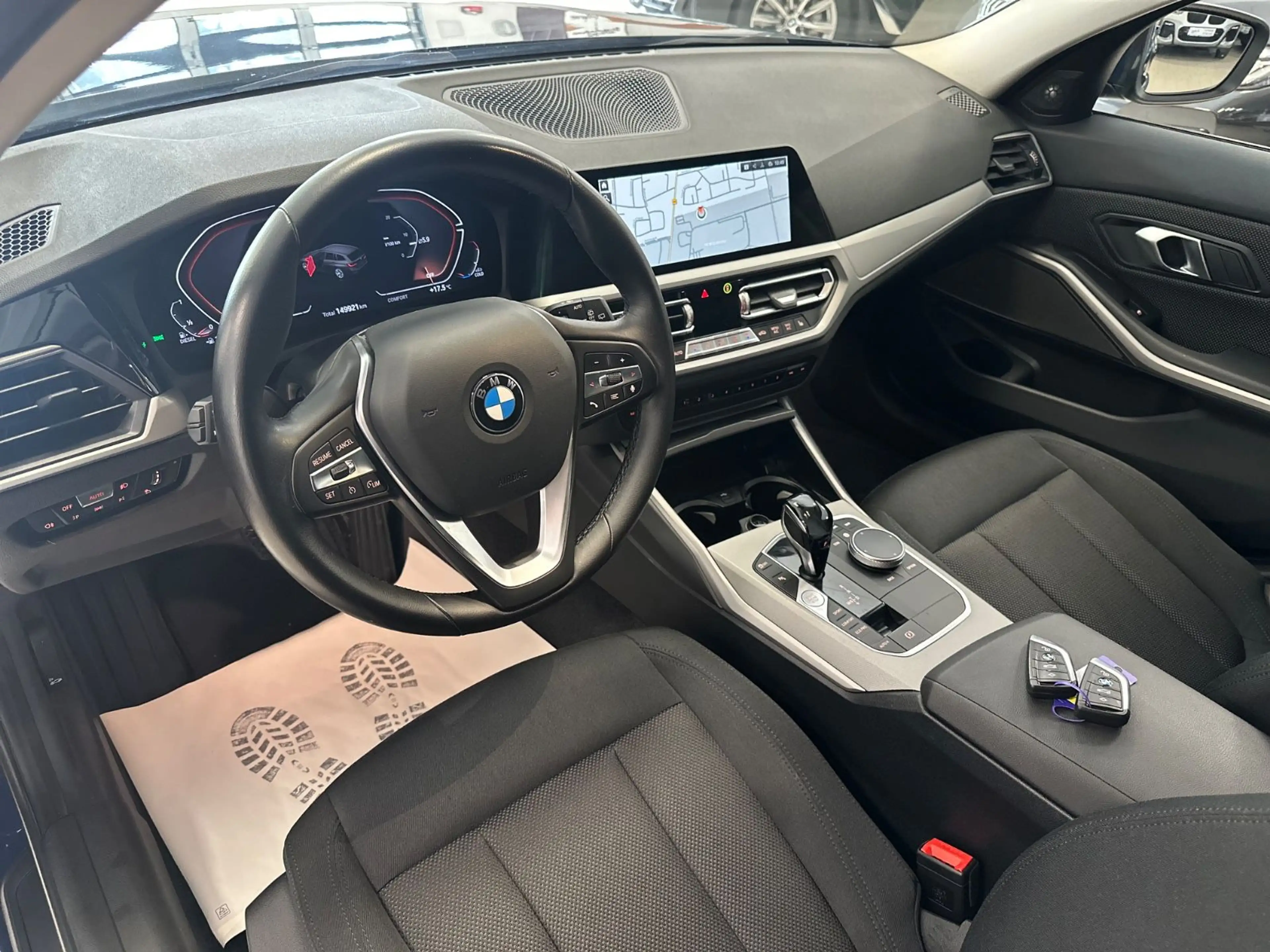 BMW 320 d Aut/Navi/Sitzheizung/Tempomat/Harman&Kardon — photo 13