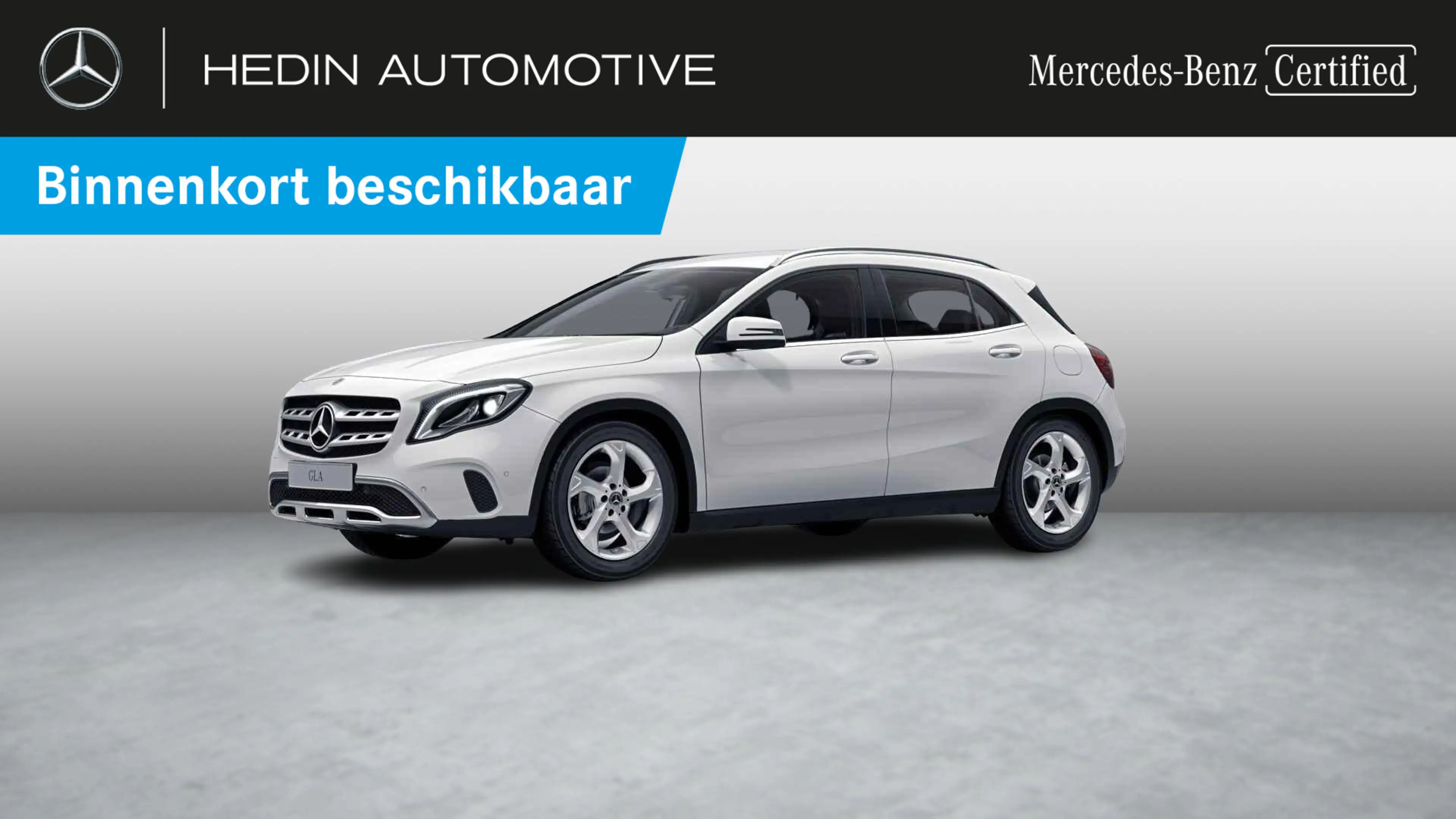 Mercedes-Benz GLA 180 Luxury Line | Parkeer PAck | Navigatie | Climate C
