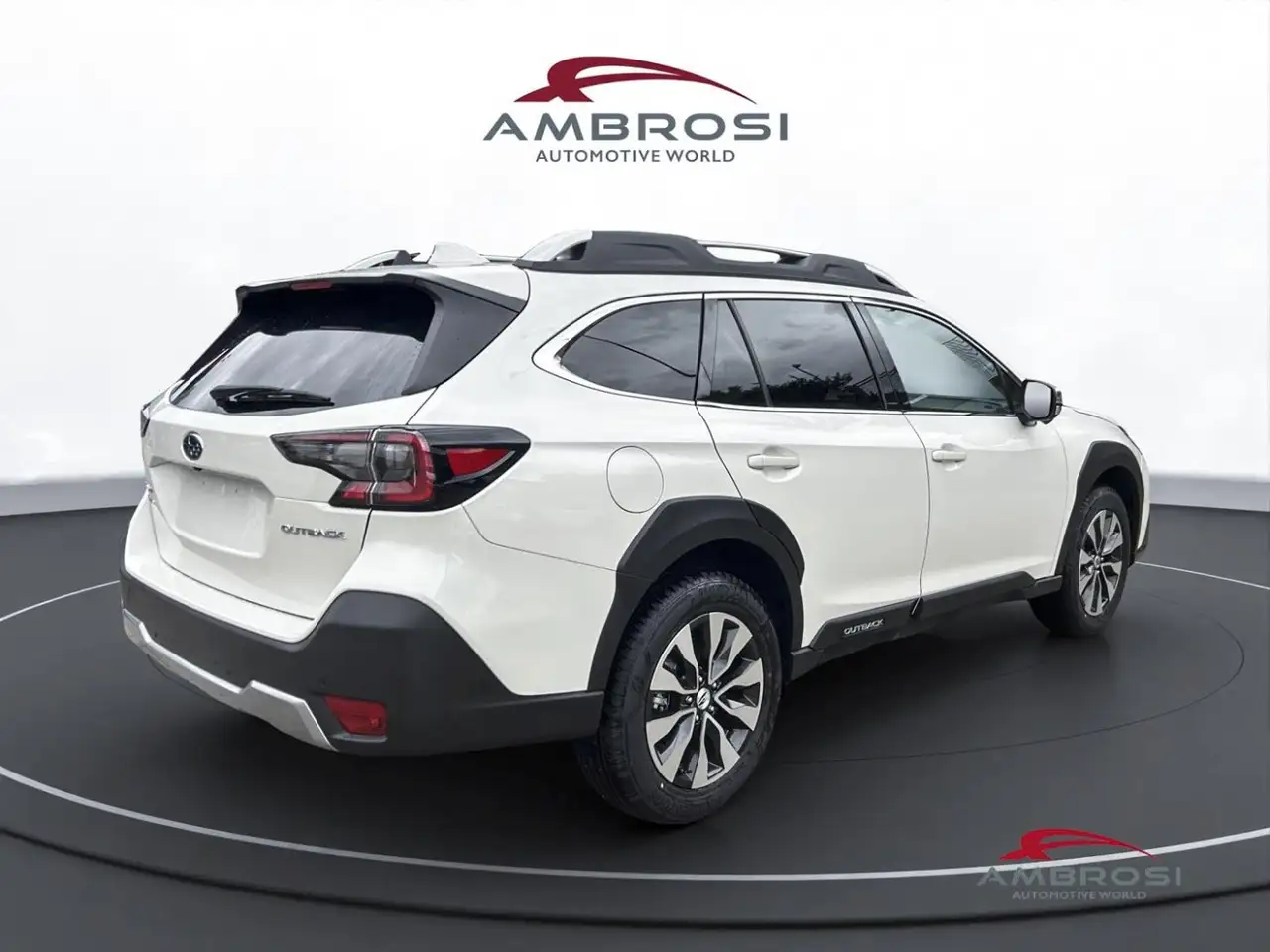 Subaru OUTBACK 2026