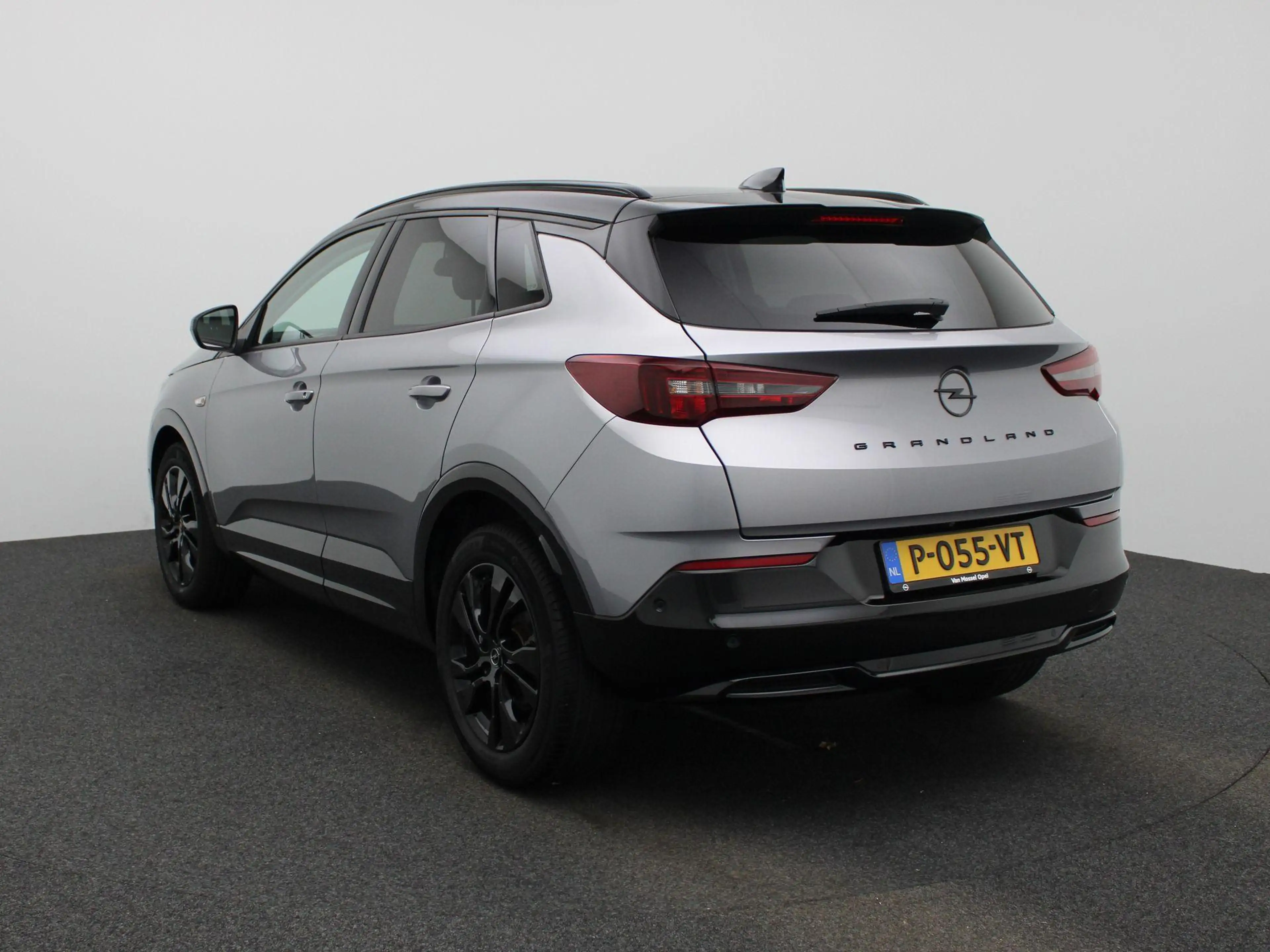 Opel Grandland 1.2 Turbo GS Line VERWACHT!! — photo 2