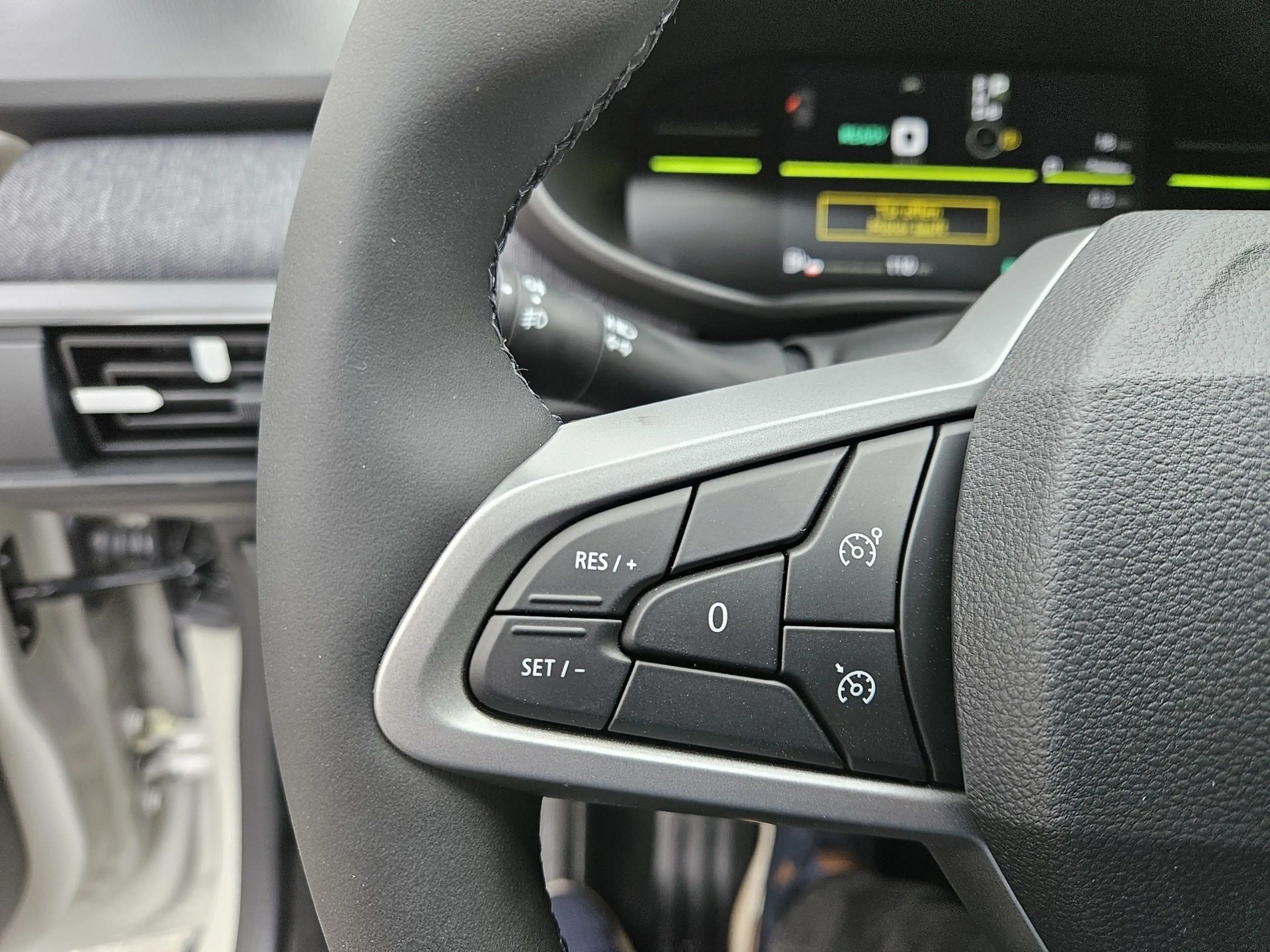 Dacia Jogger Journey hybrid 155 ABS Fahrerairbag ZV — photo 15