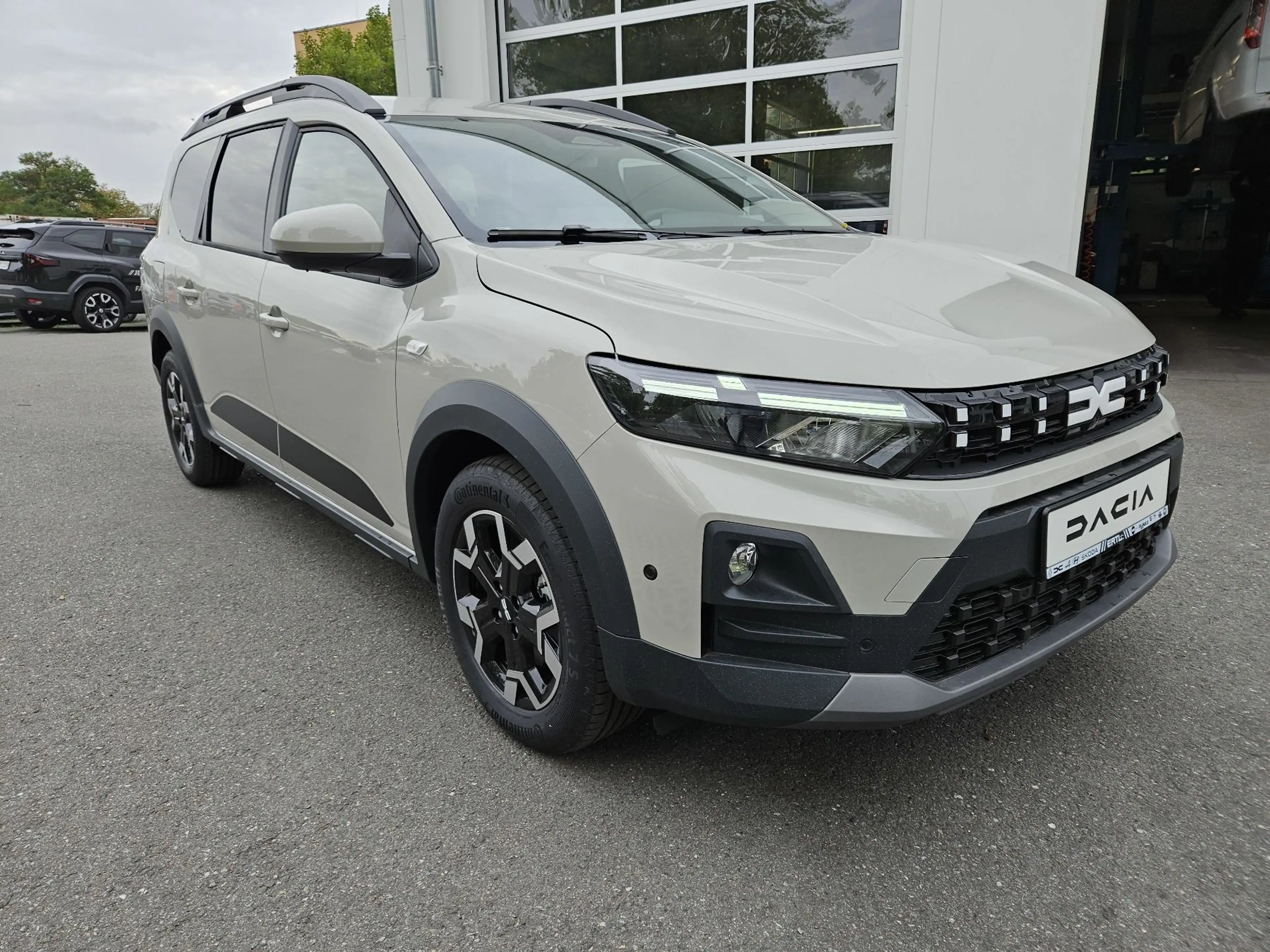 Dacia Jogger Journey hybrid 155 ABS Fahrerairbag ZV — photo 2