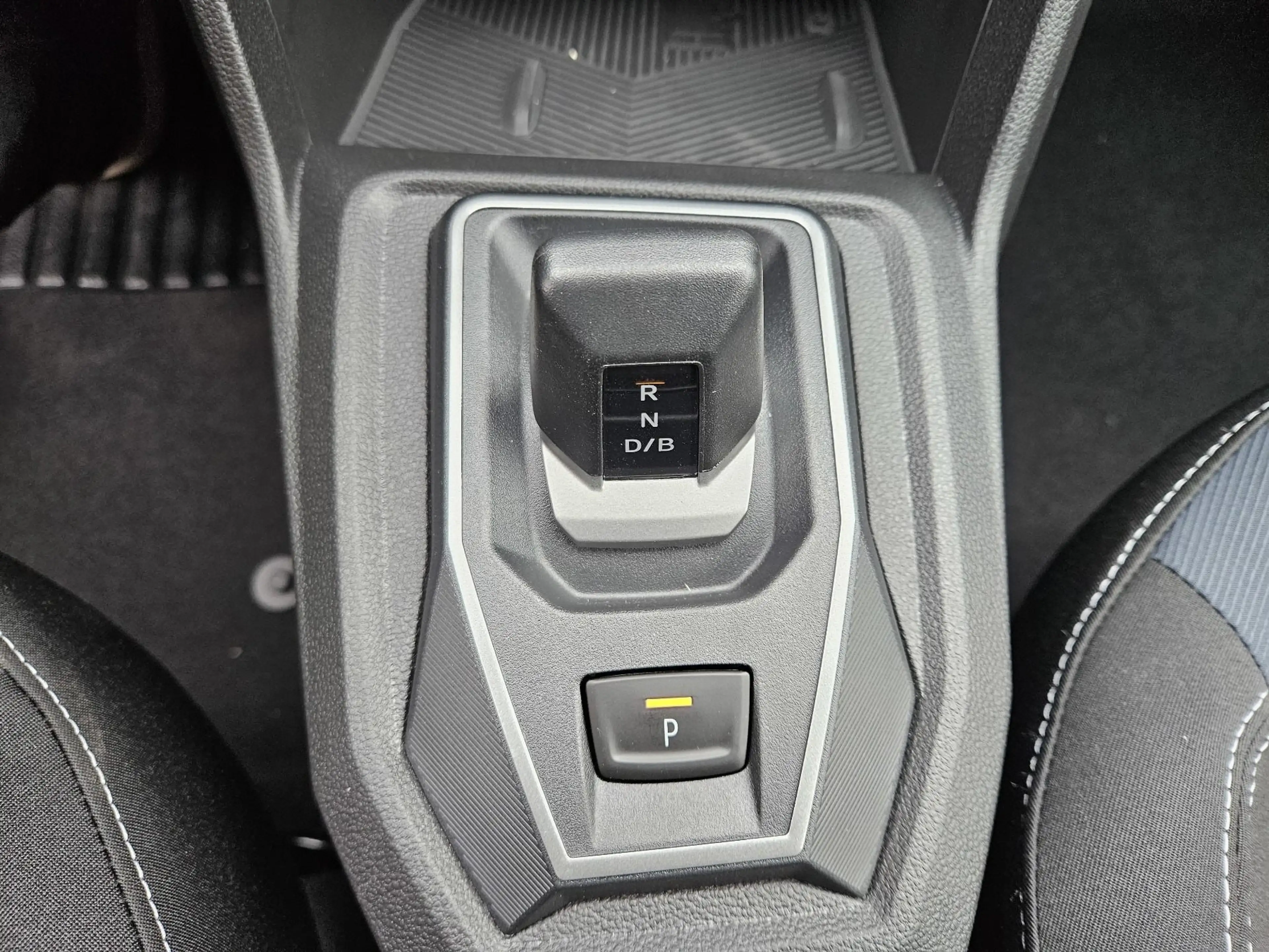 Dacia Jogger Journey hybrid 155 ABS Fahrerairbag ZV — photo 9