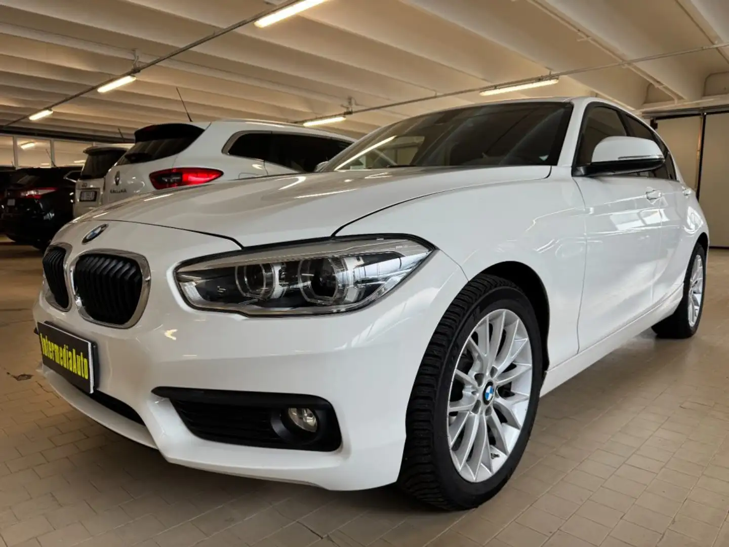 BMW 116 d 5p. Sport Frizione Nuova Weiß - 1