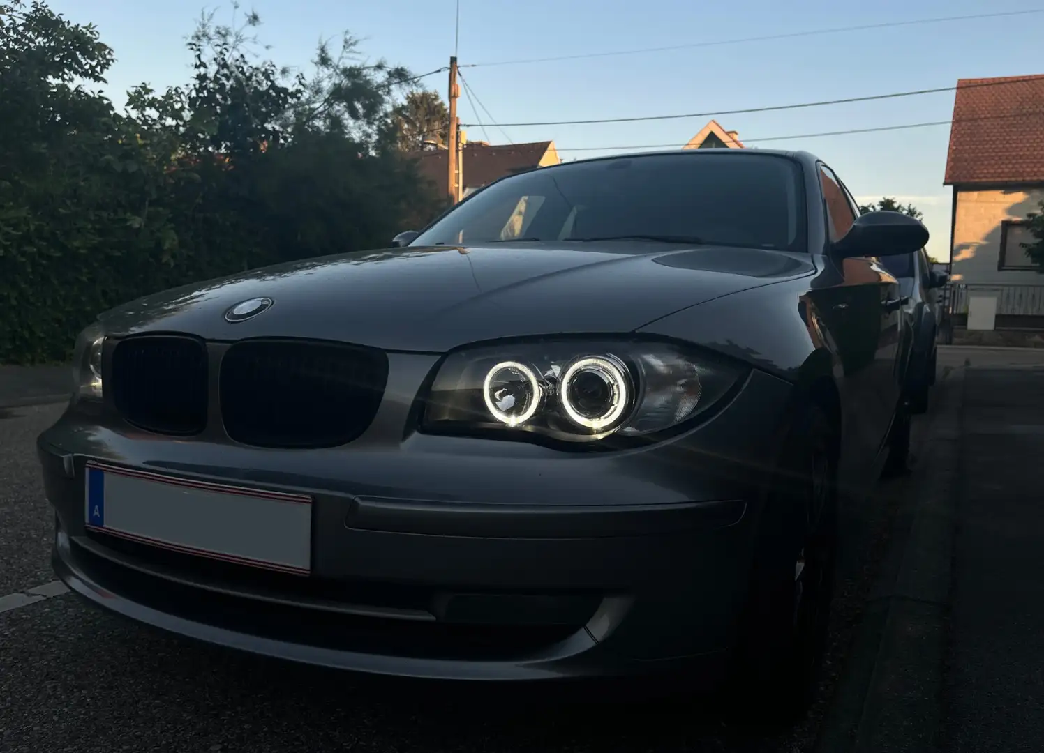 BMW 118 118d Österreich-Paket Österreich-Paket Grau - 1