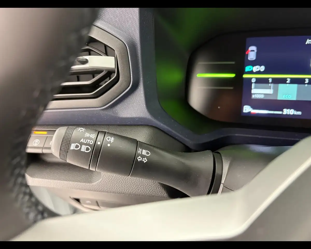 Dacia Duster 2026 — фото 10