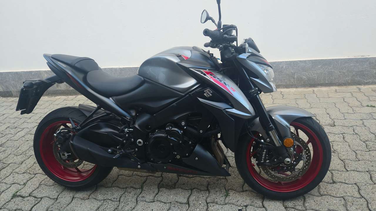 Suzuki GSX-S 1000 ABS