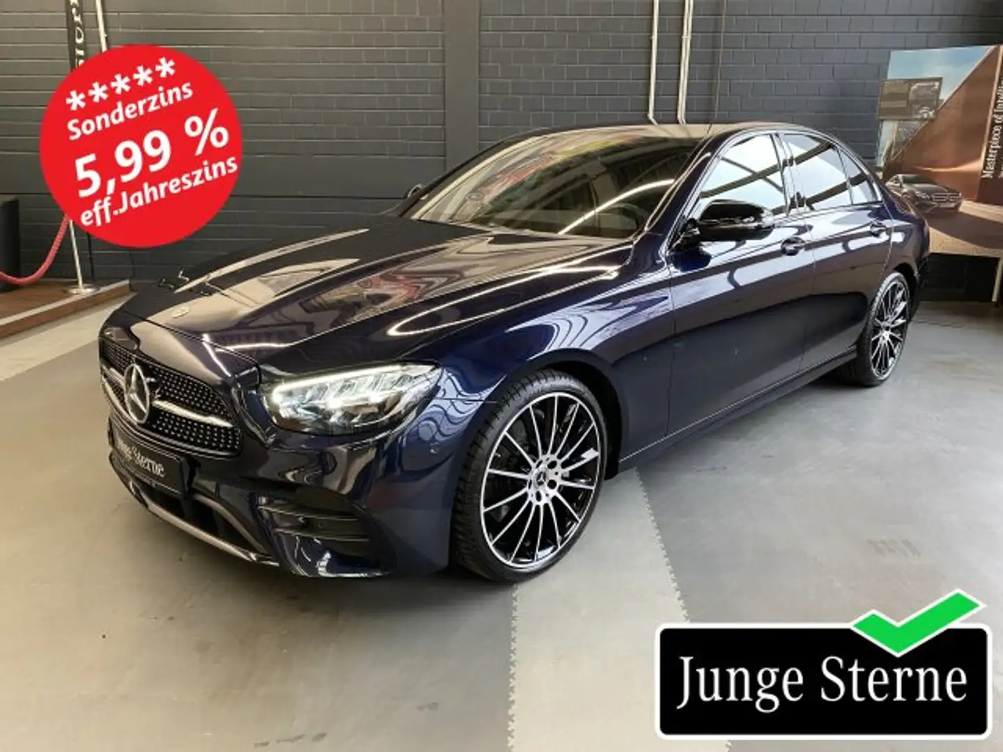 Mercedes-Benz E 200 E 200 AMG Night MBUX LED 360° AHK Ambiente Sitzh Modrá - 1