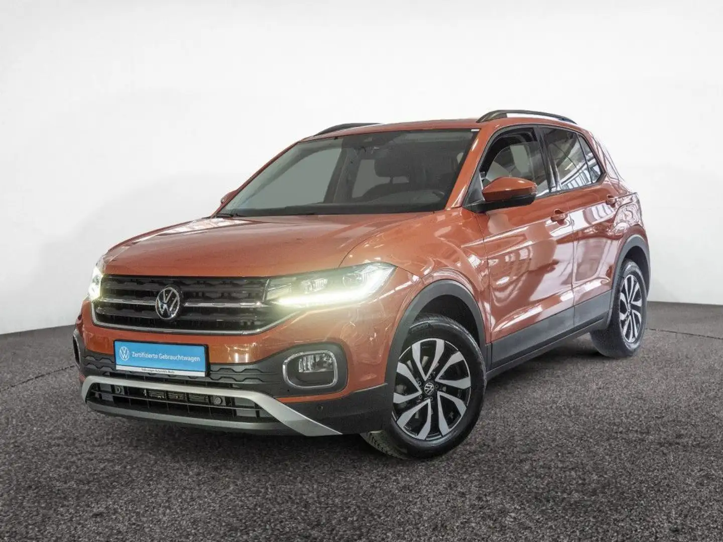 Volkswagen T-Cross 1.0 TSI Active DSG Navi LED ACC APP SHZG Orange - 2
