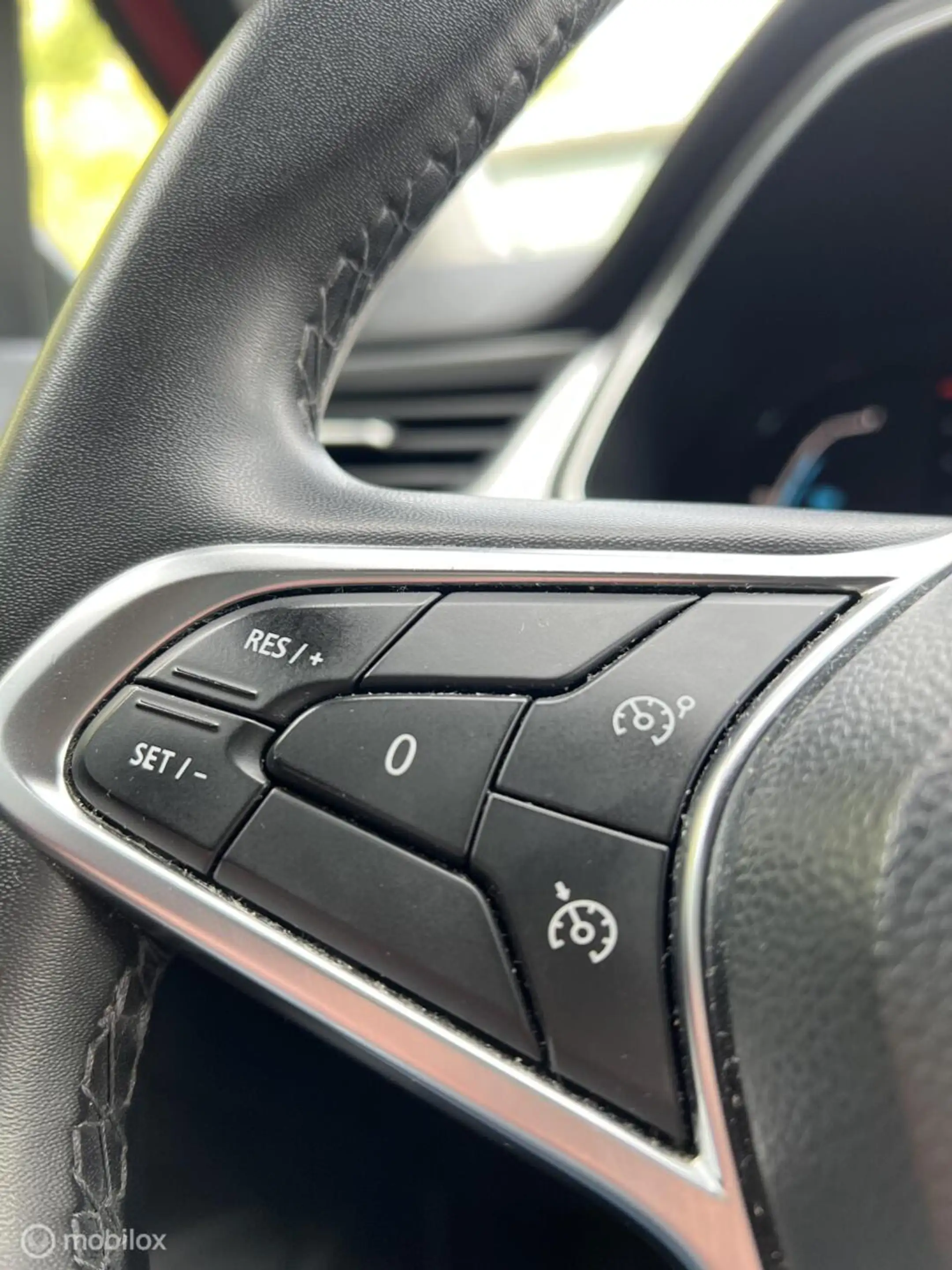 Renault Captur 1.6 E-Tech Hybrid 145 Intens|Automaat| — photo 16