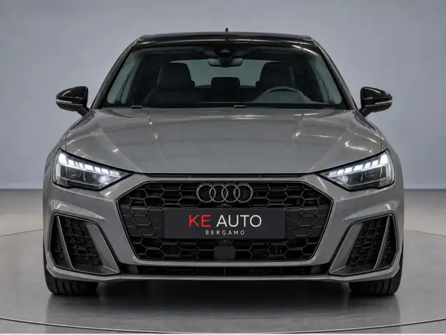 Audi A1 view 4
