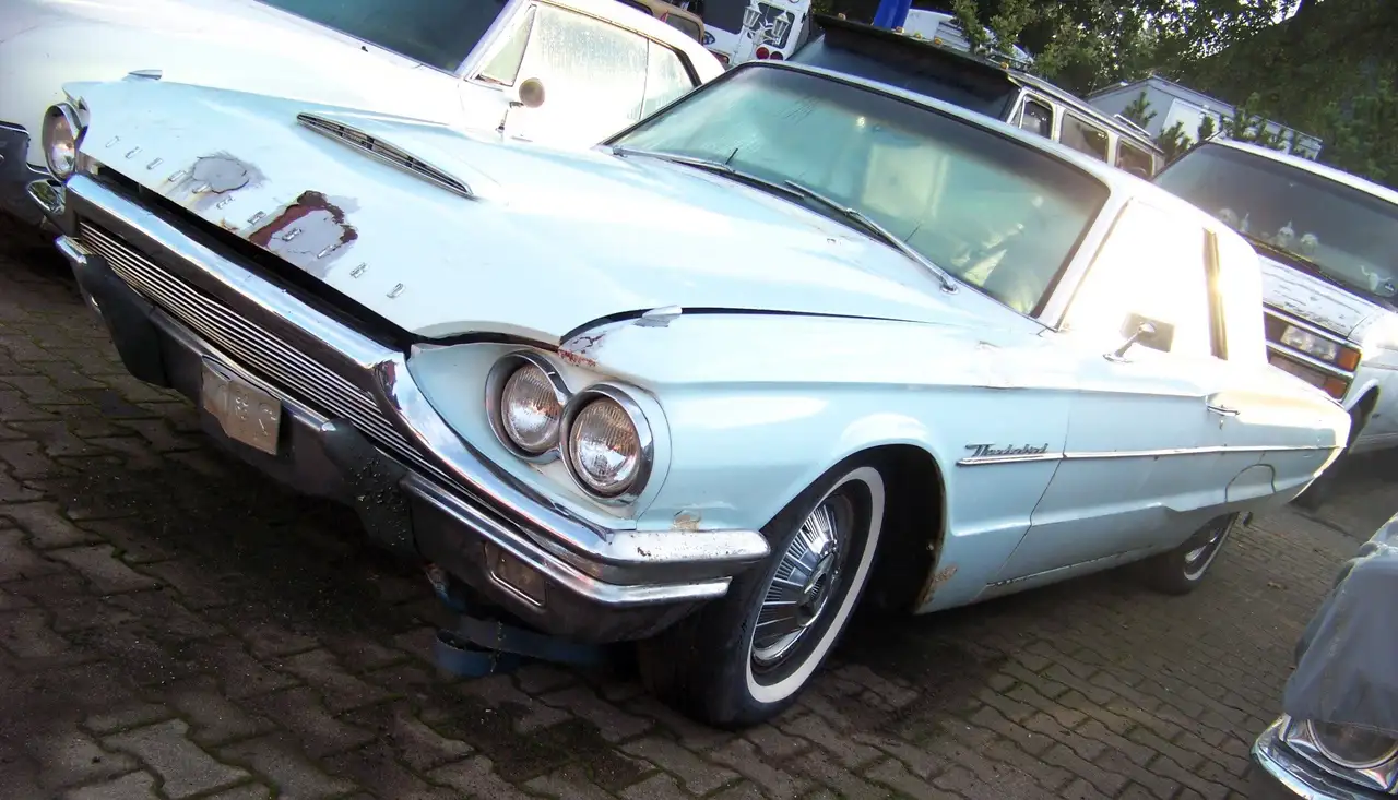 Ford Thunderbird