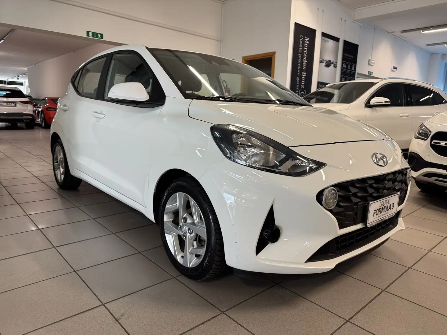 Hyundai i10 i10 1.0 MPI con Ecopack Advanced Blanc - 2