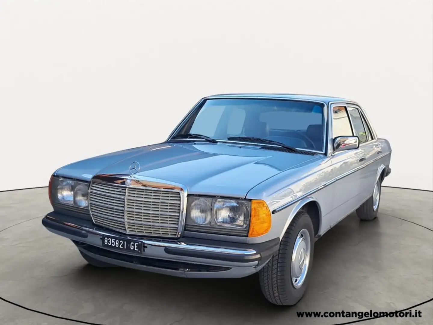 Mercedes-Benz 200 200 W123 KM 94000 Bleu - 1