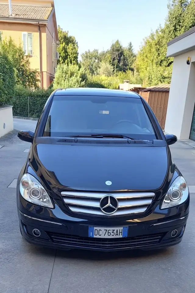 Mercedes-Benz B 170