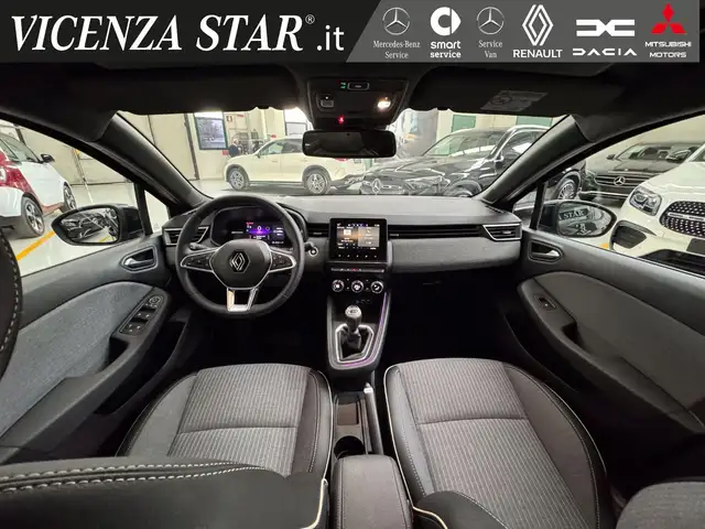 Renault Clio view 7