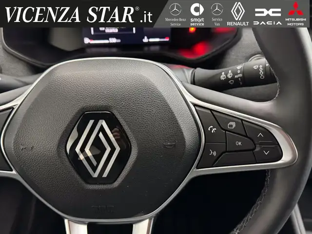 Renault Clio view 15