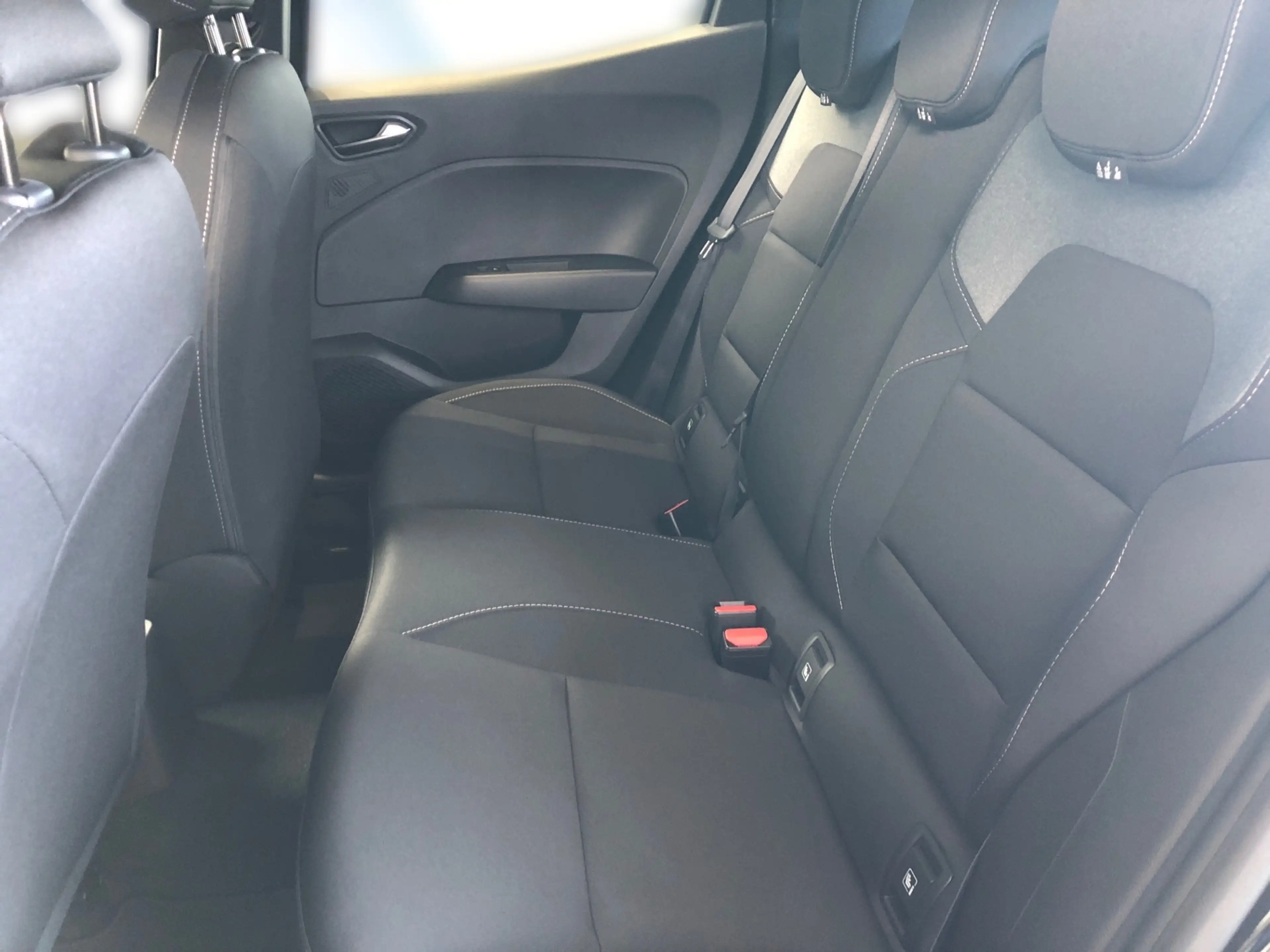 Renault Clio CLIO Generation SCe 65 — photo 11