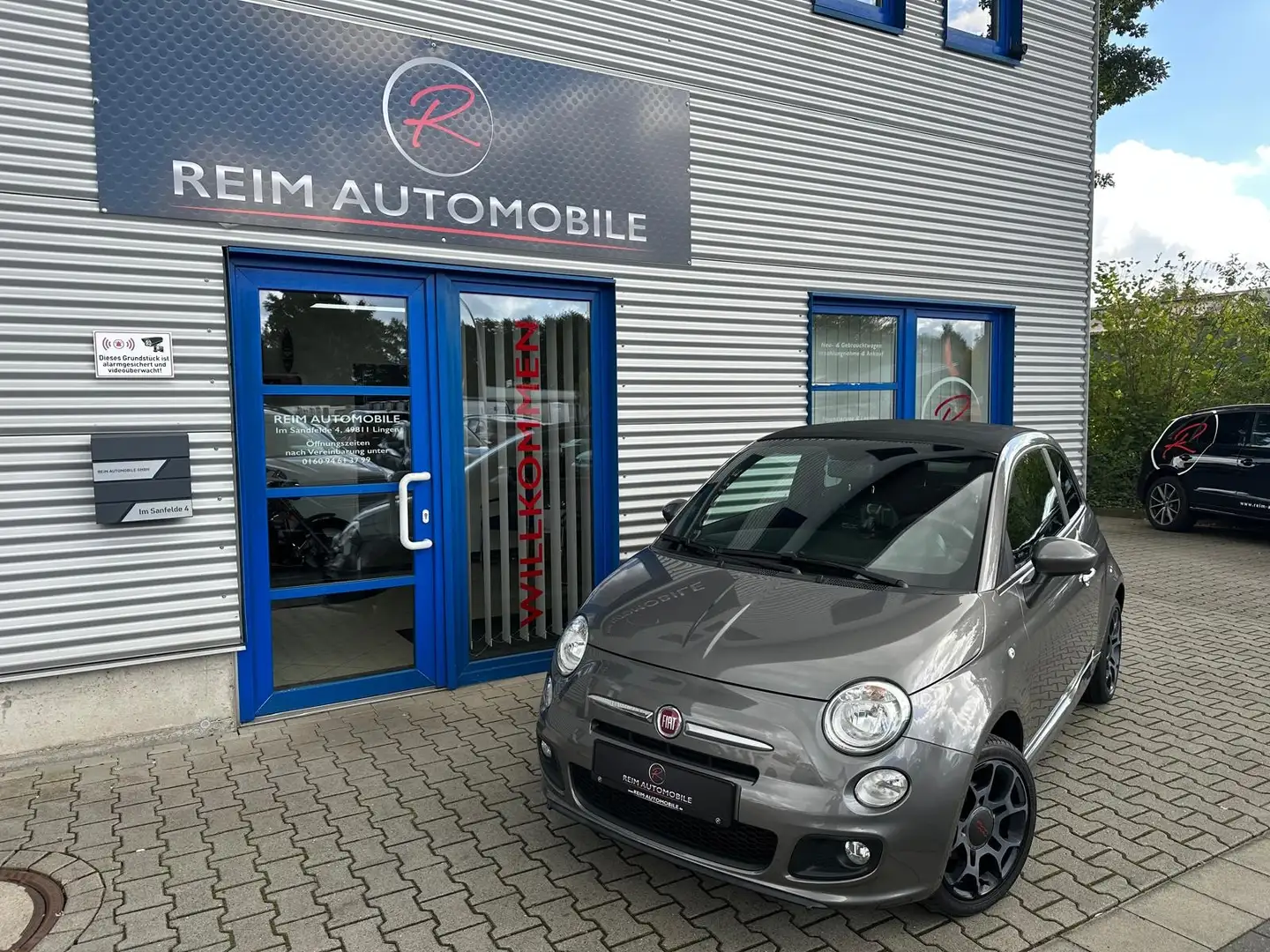 Fiat 500C 1.2 "Sport" *KLIMAAUTOMATIK*ALU*NAVI* Grijs - 1