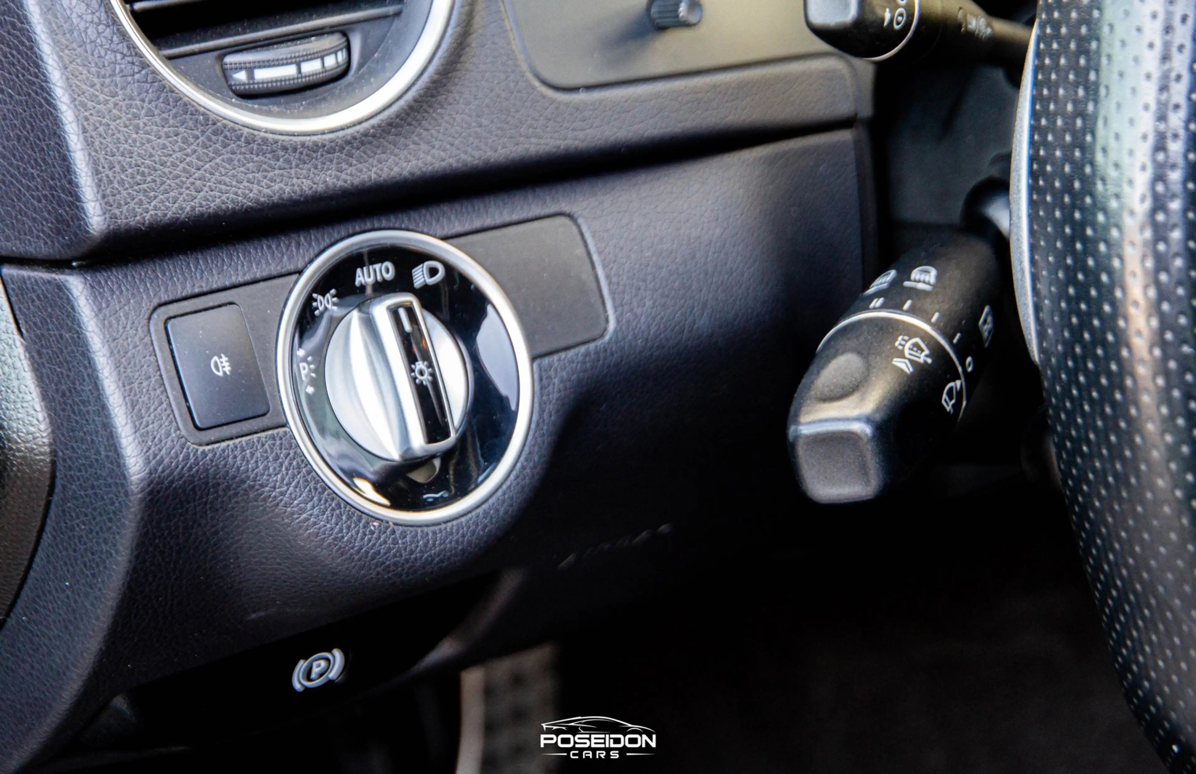 Mercedes-Benz C 63 AMG C63 FACELIFT | SCHUIFDAK | HARMAN/KARDON | LEER | — photo 10