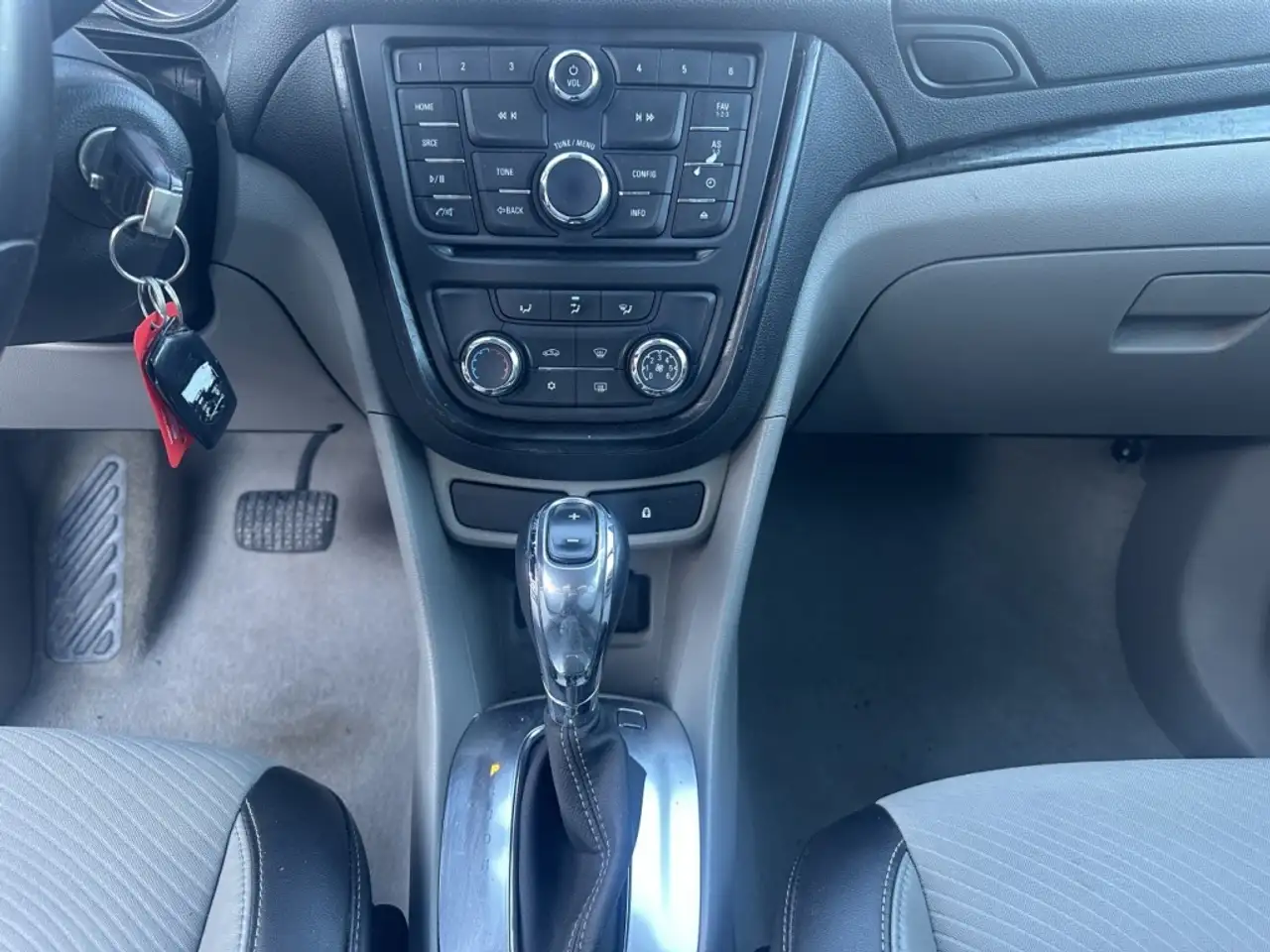 Buick Encore снимка Buick Encore