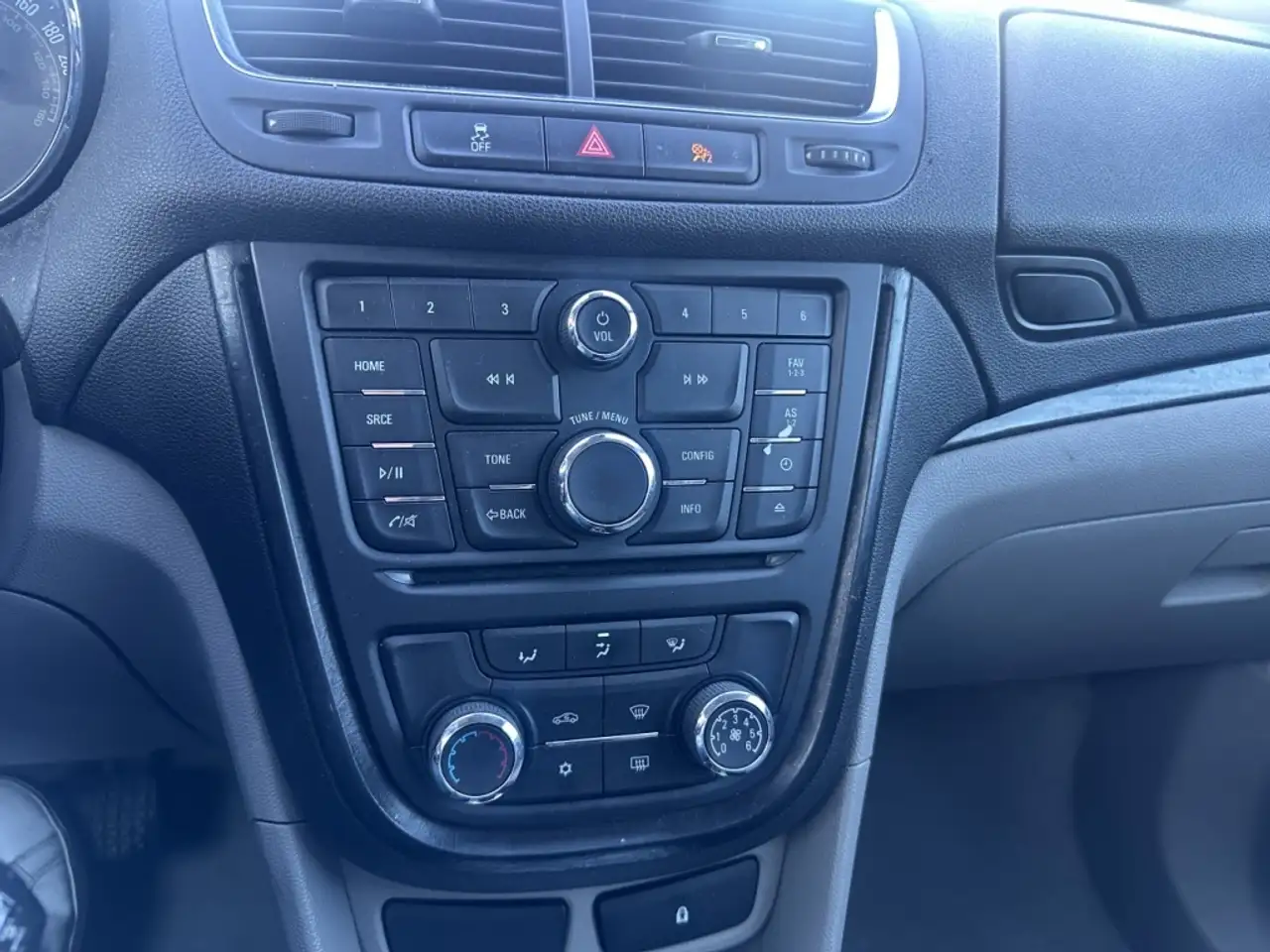 Buick Encore снимка Buick Encore