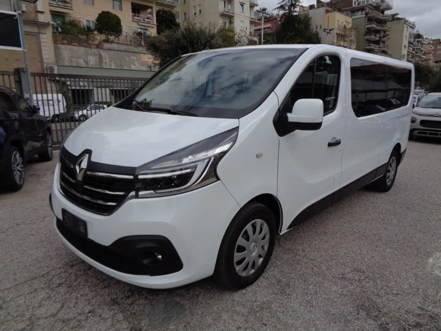Renault Trafic T29 2.0 DCI ZEN 120CV L2H1 9POSTI NAV CLIMA ITALIA Bianco - 2