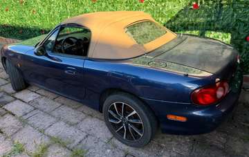 MX-5 1.6 Mid
