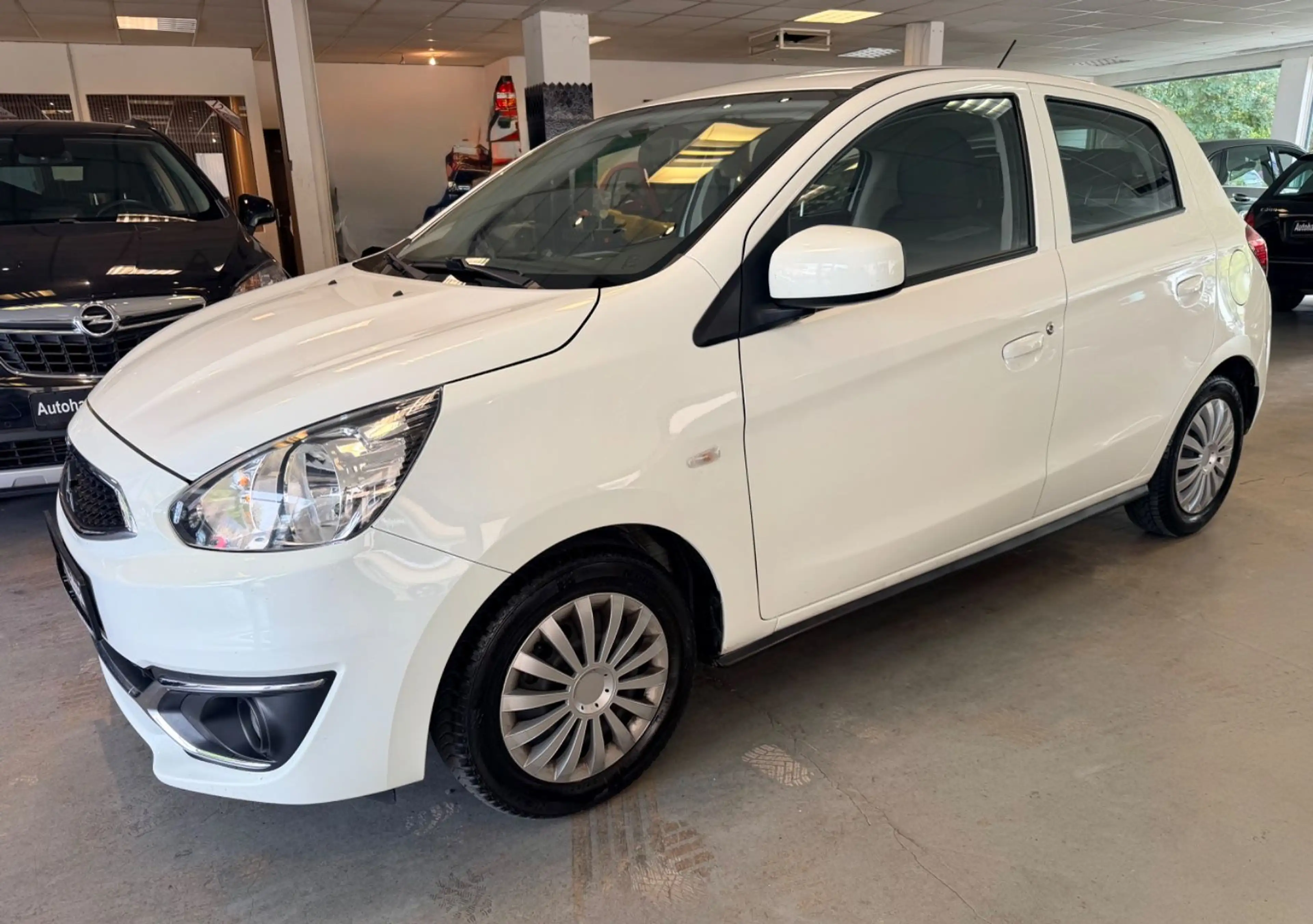 Mitsubishi Space Star Edition Klima -Inkl.1Jahr Garantie — photo 4