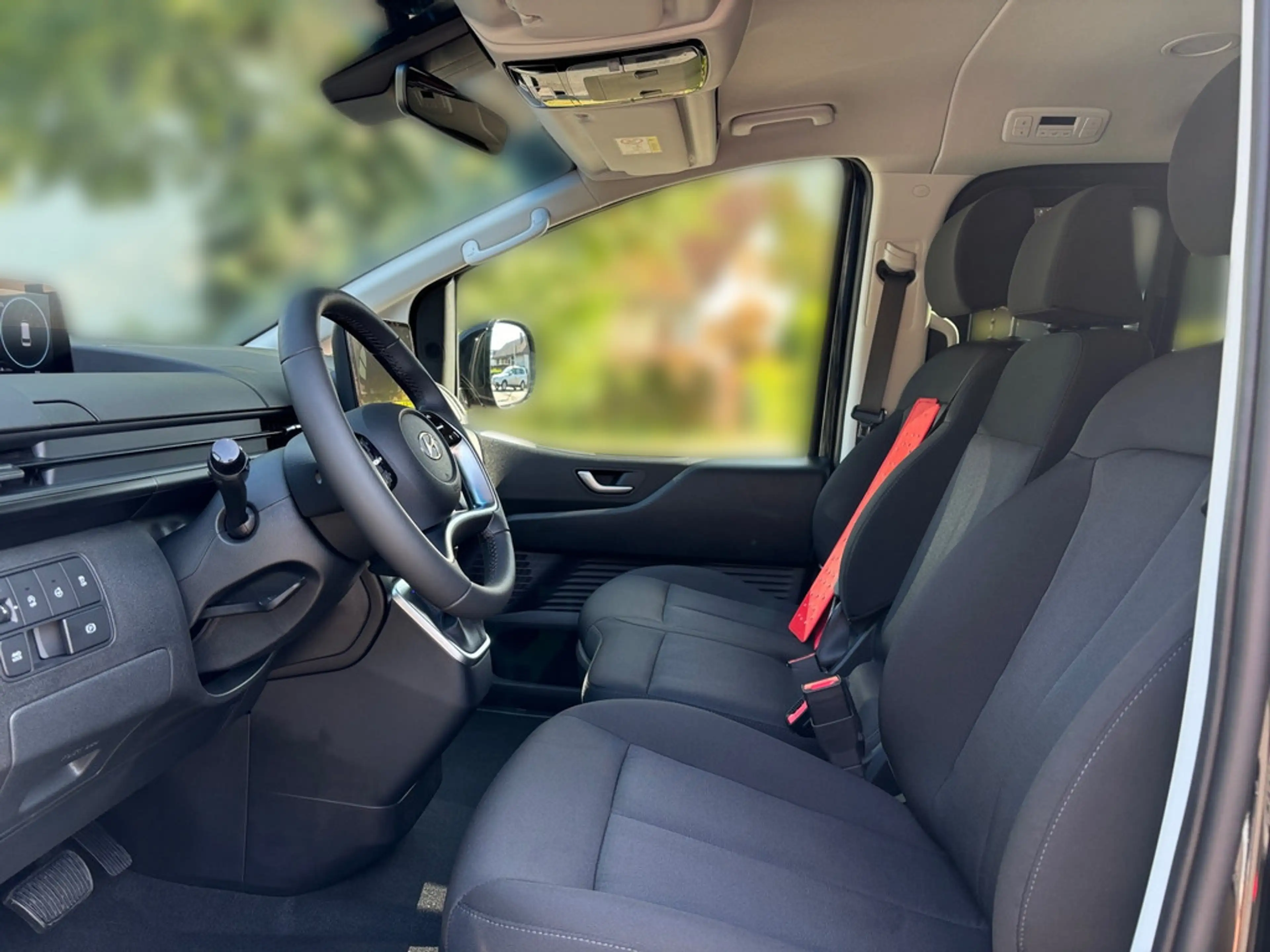 Hyundai STARIA 2.2 CRDi Trend 4WD KAMERA NAVI ACC LED — photo 8