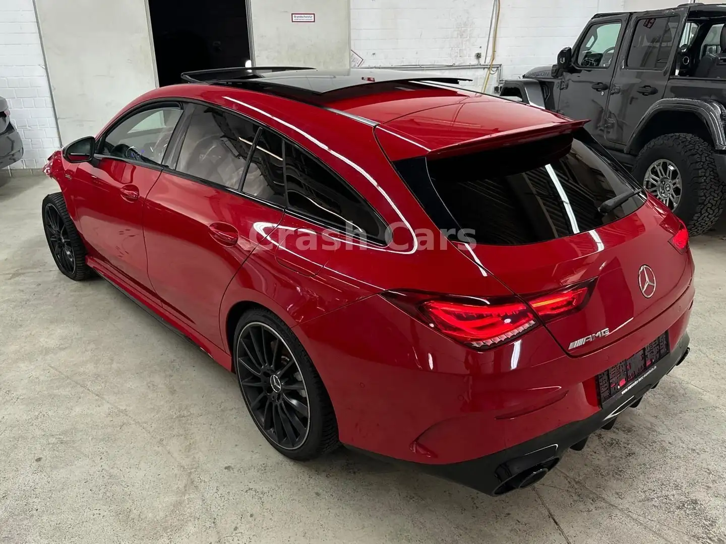 Mercedes-Benz CLA 35 AMG 4MATIC Shooting Brake*ACC*Pano*Burmes Rot - 1
