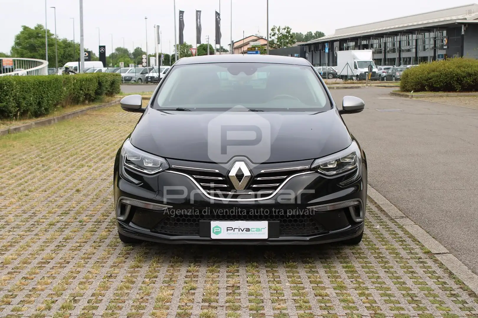 Renault Megane Mégane dCi 130 CV Energy GT Line Schwarz - 2