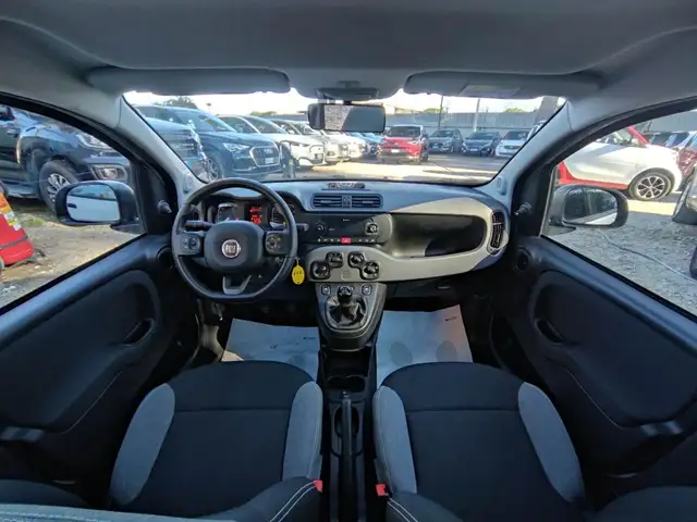 Fiat Panda view 8
