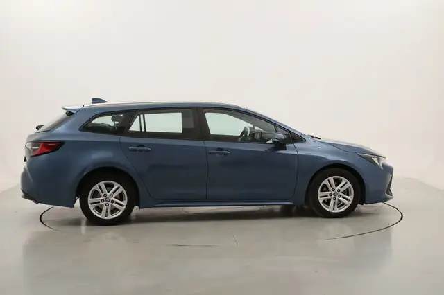 Toyota Corolla view 6