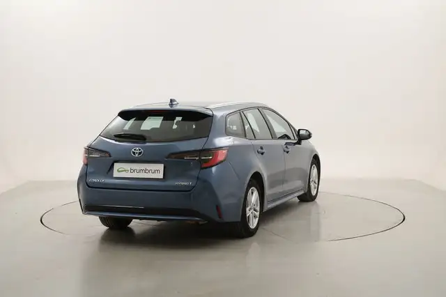 Toyota Corolla view 5