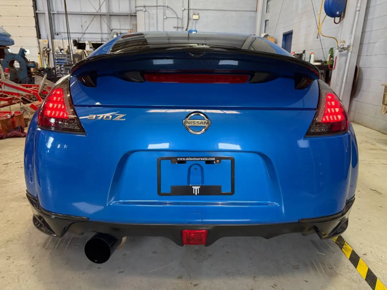 Nissan 370Z снимка Nissan 370Z